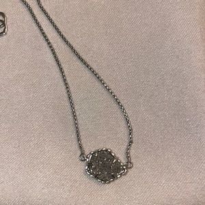 Kendra Scott necklace